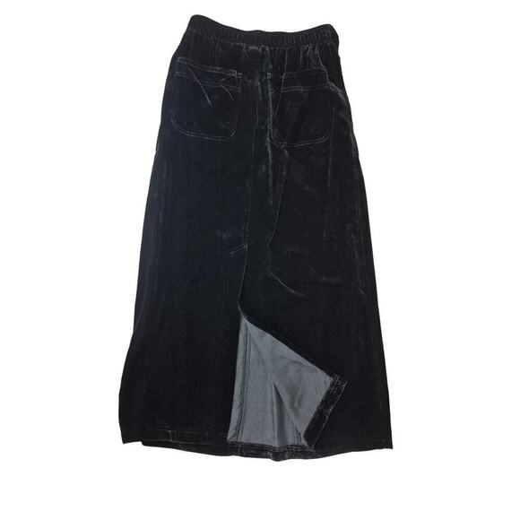 NWT The Art and Craft of J. Jill 100% Rayon Velvet Skirt Black Sz 2P - Picture 2 of 7